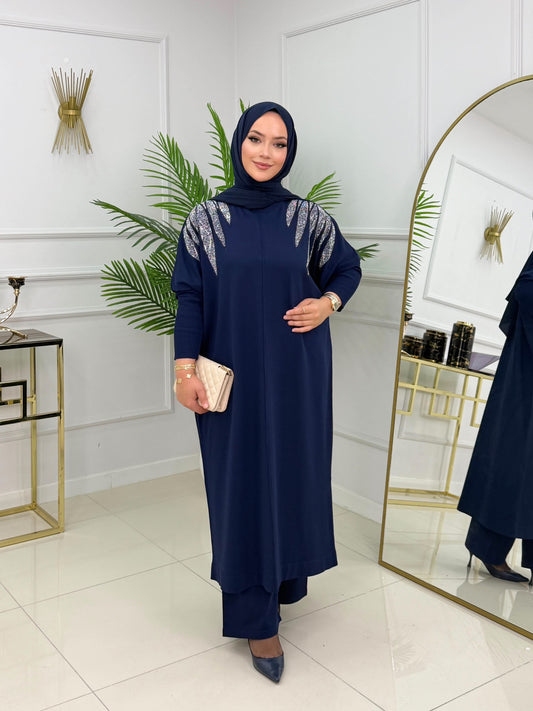 طقم مميز لأطلالة أنيقة ومريحة L-7063