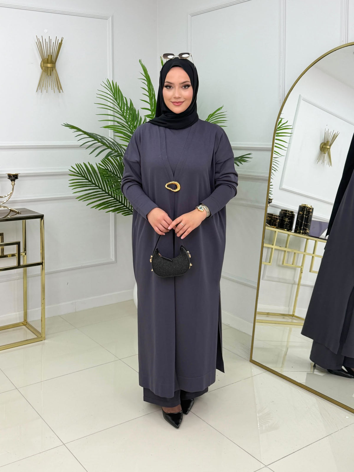 طقم أنيق يجمع بين الرقي والفخامة L-5970
