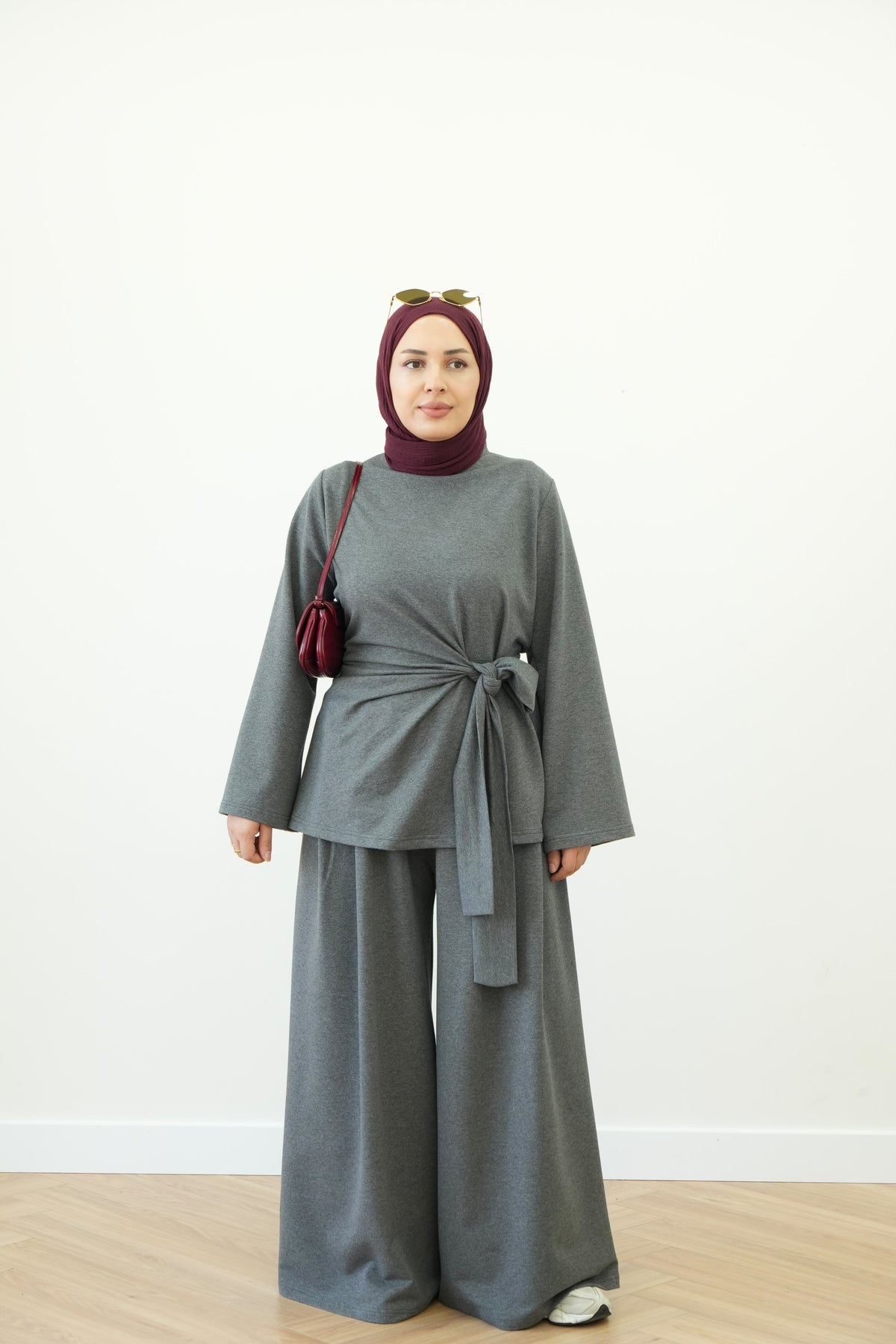 طقم جميل وعملي T-8052