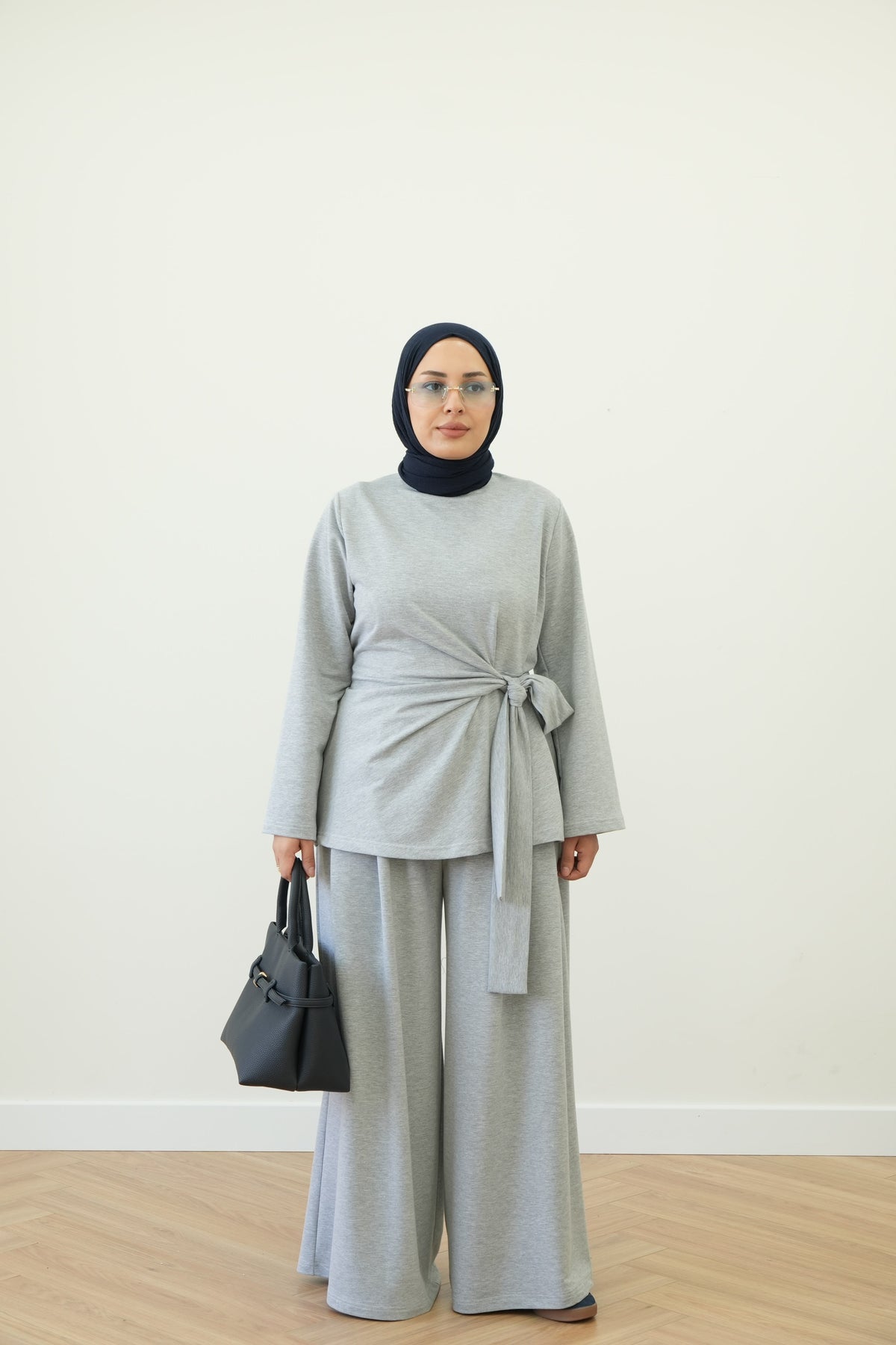 طقم جميل وعملي T-8052