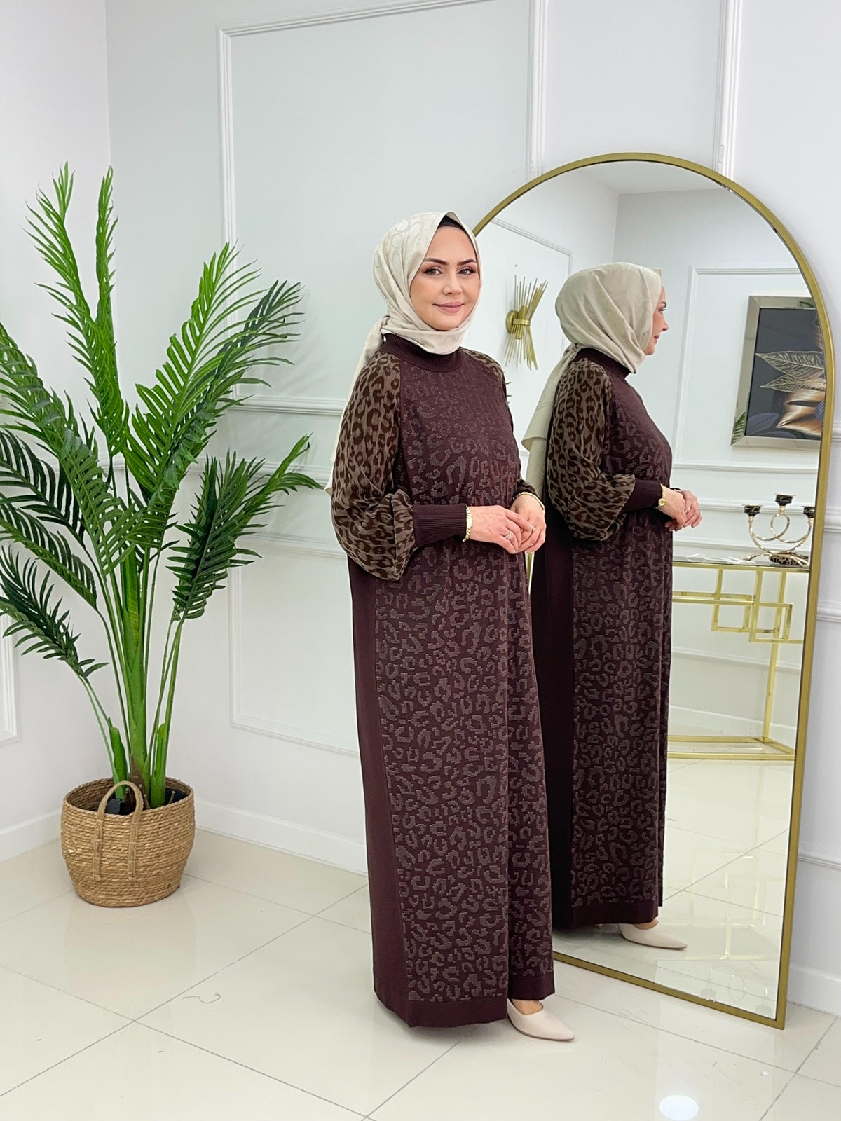 فستان أنيق وعملي  L-9076