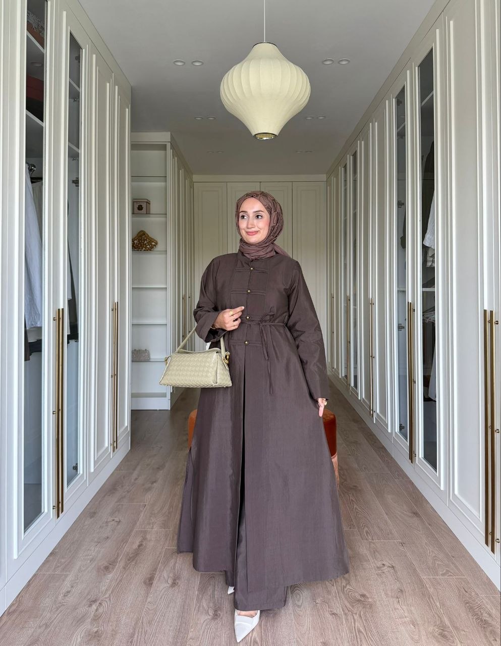 H-1893 طقم راقي محتشم