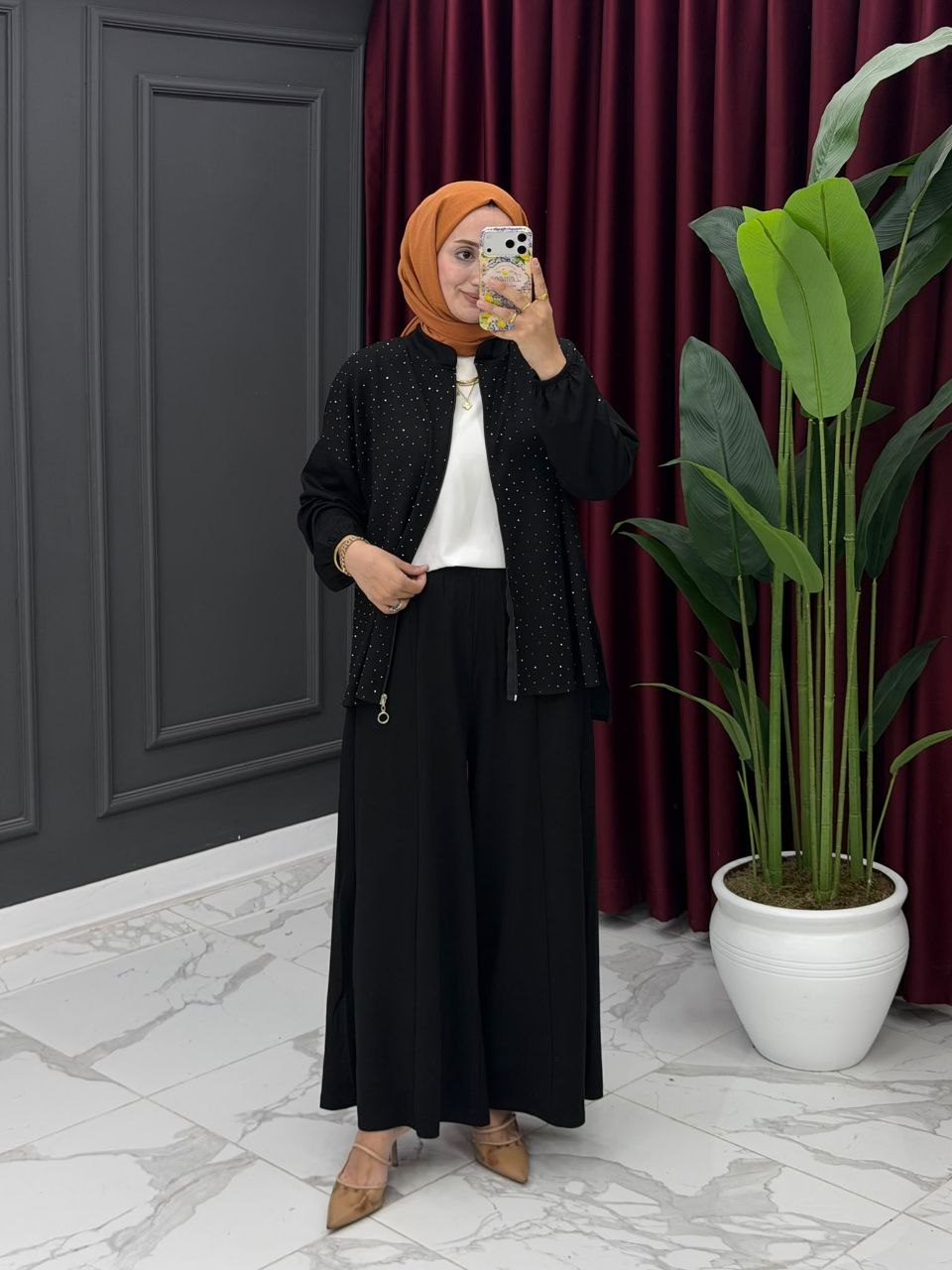 H-1861 سوت انيق بألوان مميزة