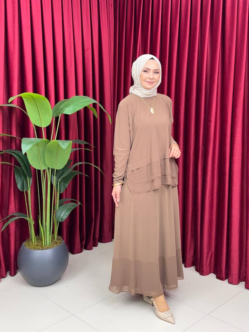 طقم تنورة وتونك بارد ومريح L-1829