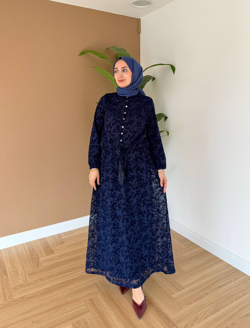 سوت نزاكتة وقماشة يجنن H-1794