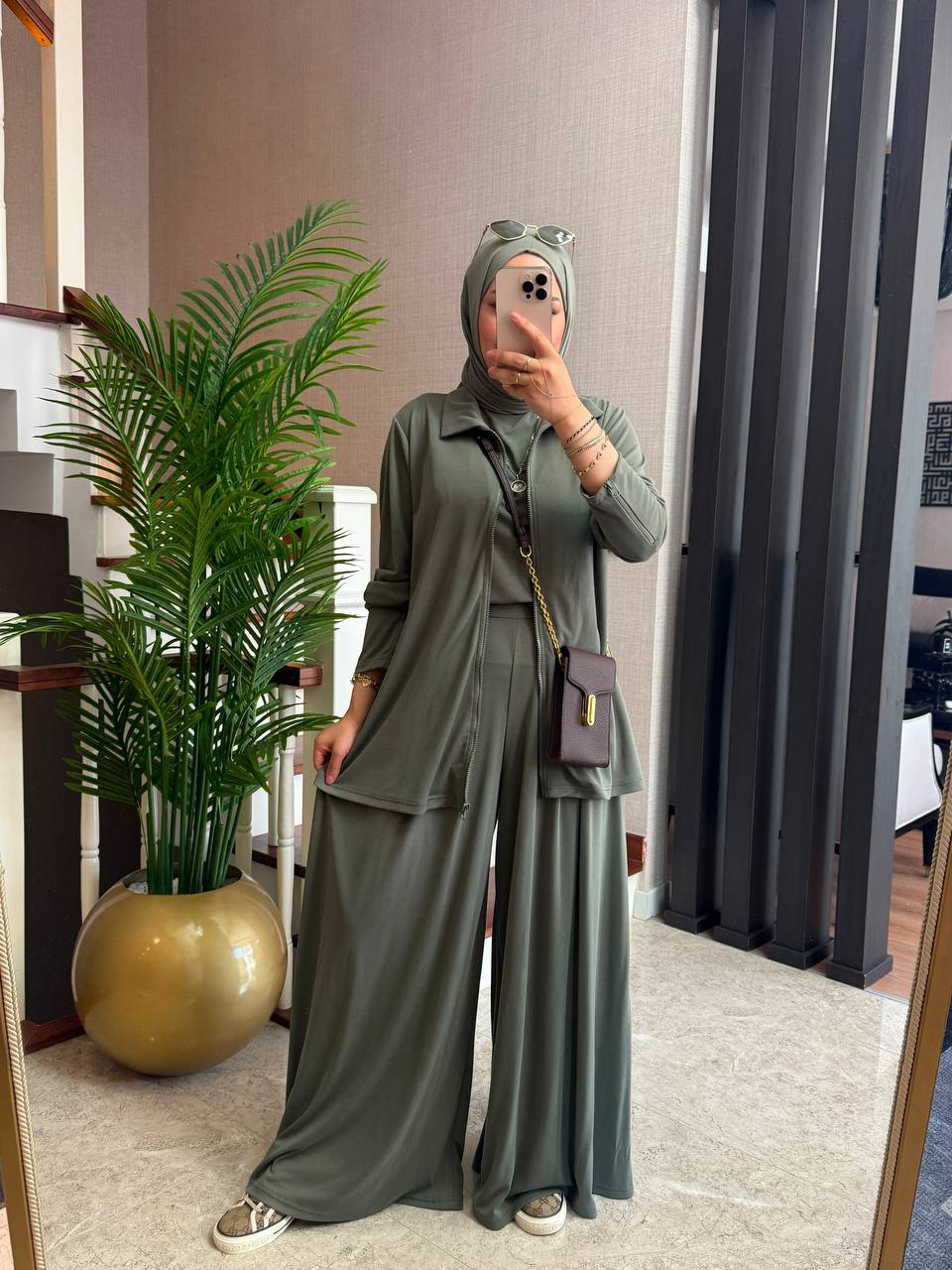 سوت ثلاثي انيق T-7038