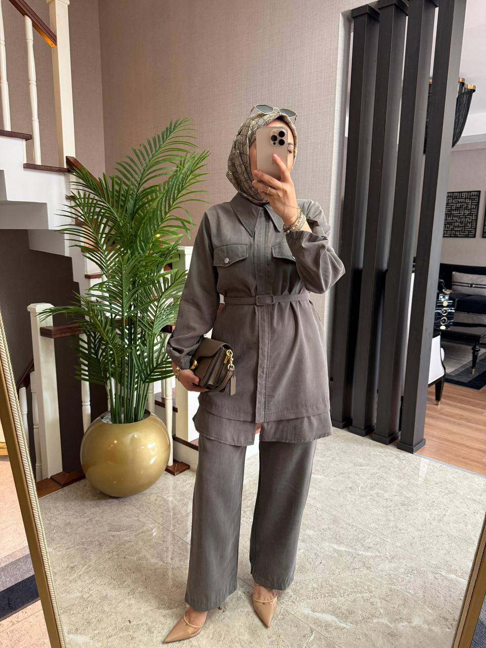 سوت انيق بألوان مميزة T-7006