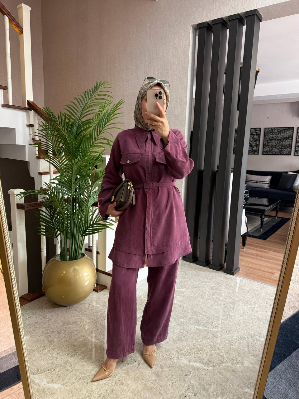 سوت انيق بألوان مميزة T-7006