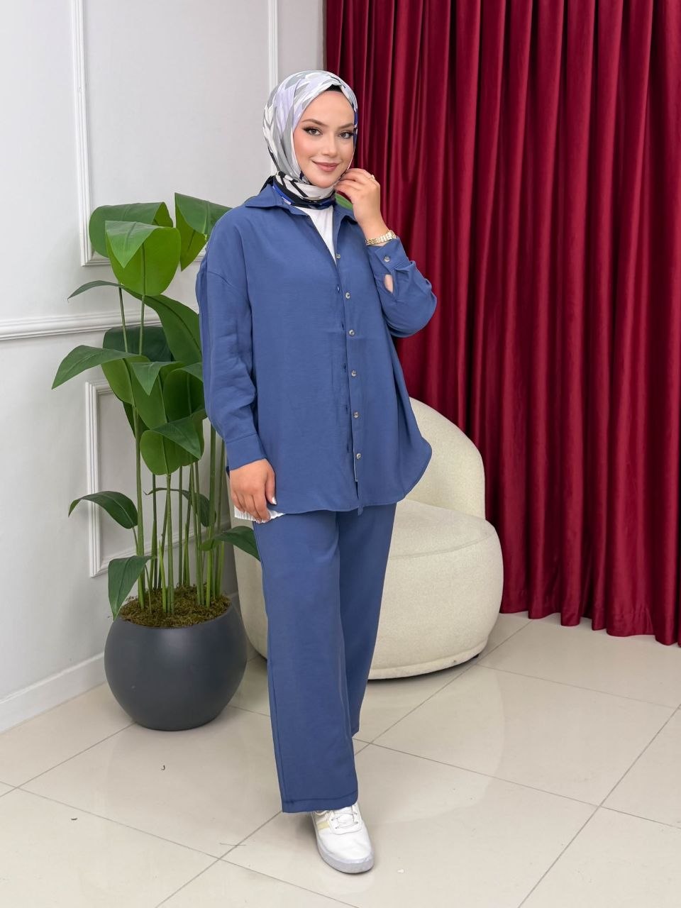 طقم عملي مناسب لكل الطلعات L-4302