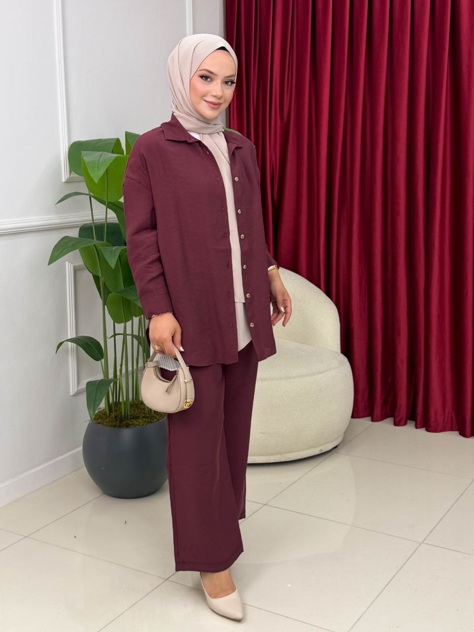 طقم عملي مناسب لكل الطلعات L-4302