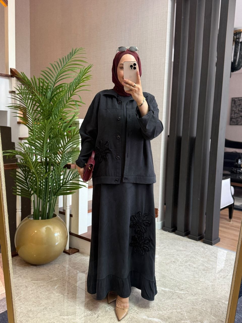 الأناقة والنزاكة كلها بهذة القطعة T-7040