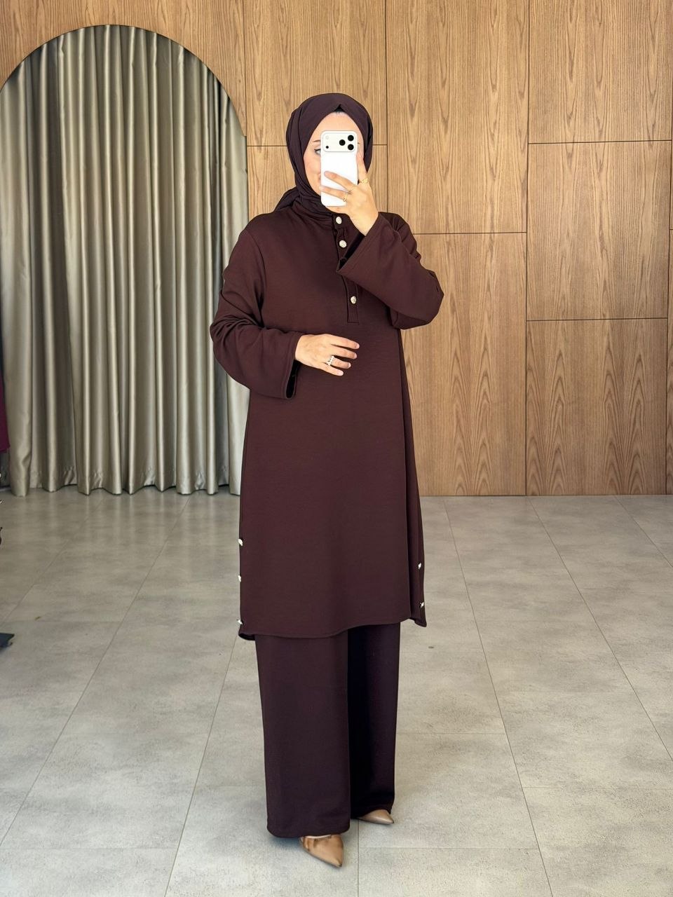 H-1896 طقم راقي محتشم