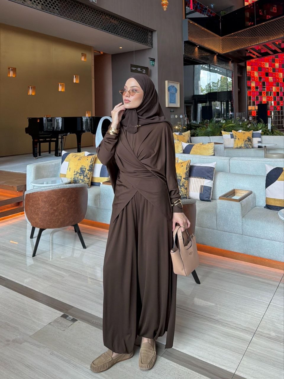 K-6658 طقم مختلف ومميز