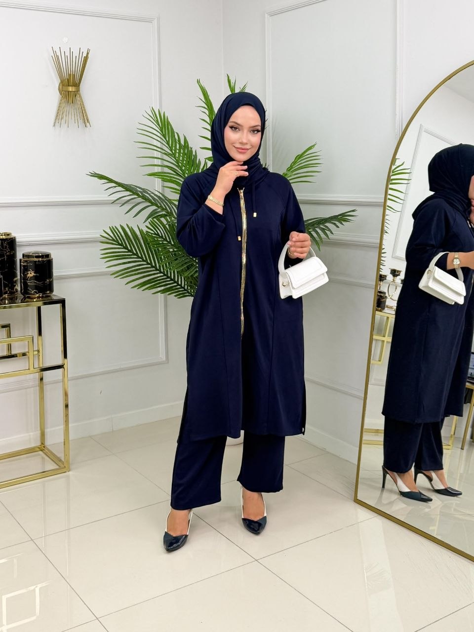 L-0653 طقم مميز محتشم