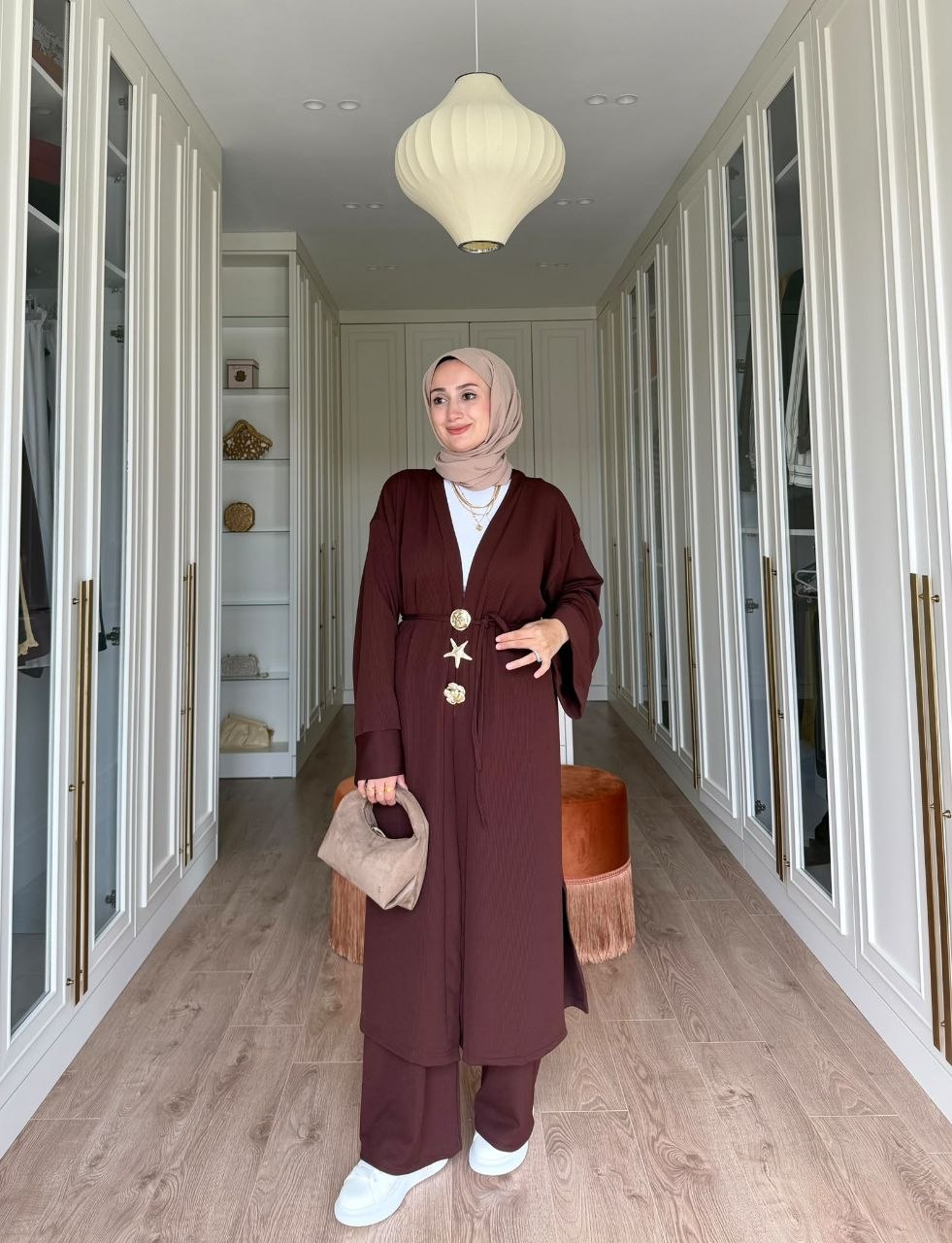 H-1912 طقم مختلف محتشم