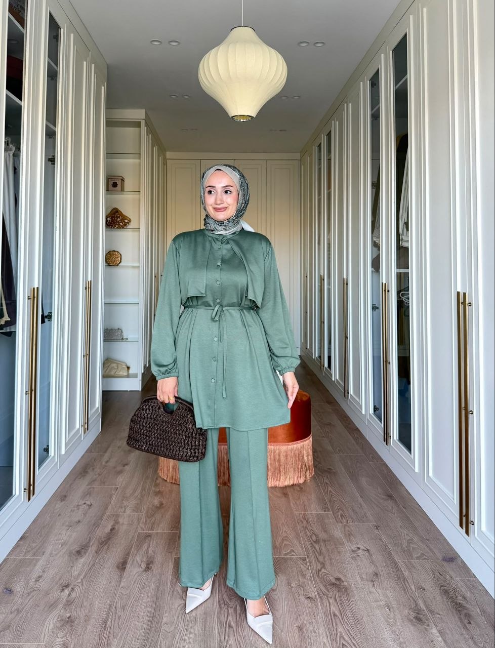 H-1913 طقم انيق