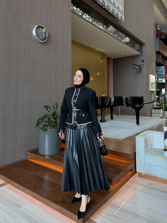 طقم أنيق لإطلالة أنثوية راقية K-6654